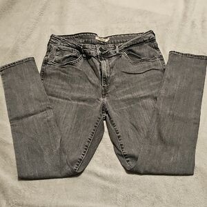 Stylish Women's Gray Skinny Jeans